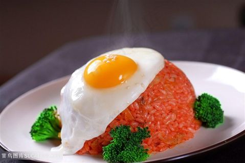 中华美食炒饭类泡菜炒饭实拍摄影图中华美食