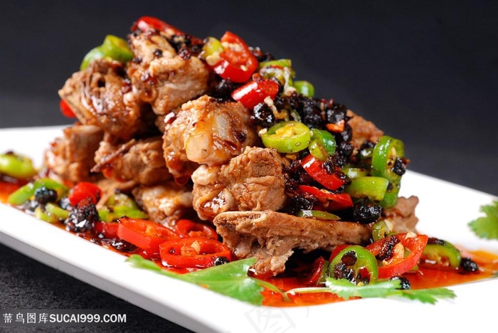 豆椒排骨中华美食摄影图