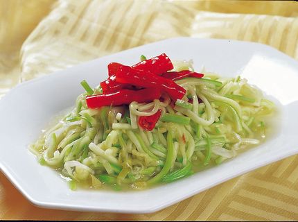 95C-182泡椒炒西葫芦