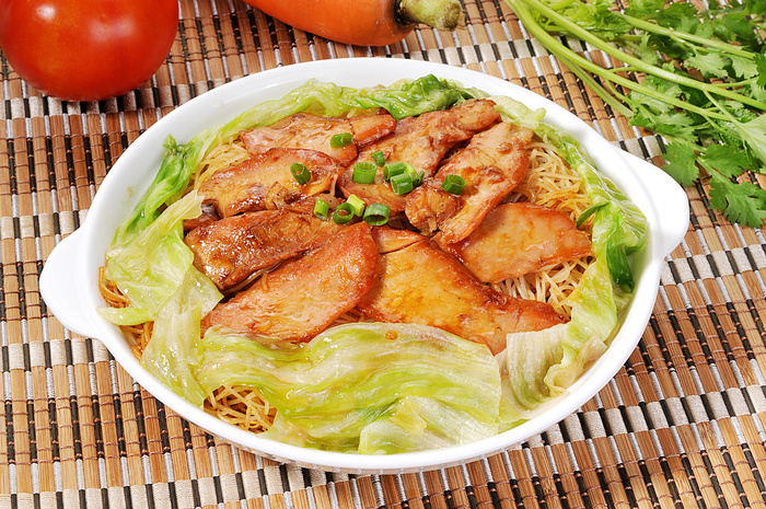 鱼腩蒸米粉