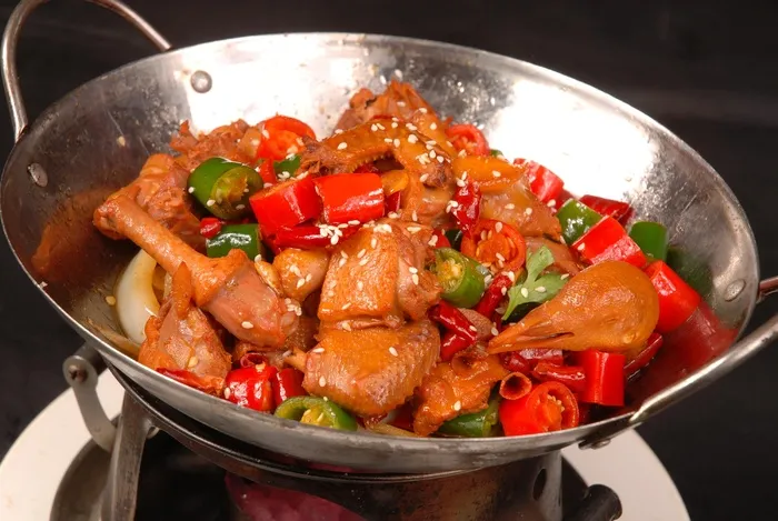 干锅美食焖锅湘菜麻辣香辣纸锅干锅乳鸽