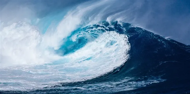 翻滚的海浪风景图片 翻滚的海浪风景图片