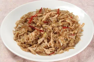 26  酸菜肉丝炒粉－连天阁