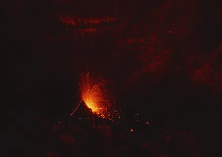 火山爆发图片 火山爆发图片