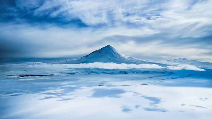 高清雪山雪景