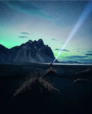 绿色极光壁纸图片