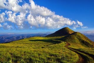 冬天高山背景风景