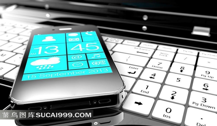 白色键盘上的手机