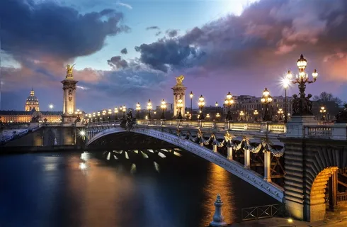 夜灯高架桥风景画 夜灯高架桥风景画