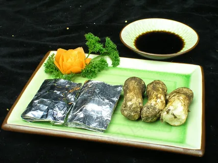 0628碳火烤松茸.JPG 0628碳火烤松茸.JPG