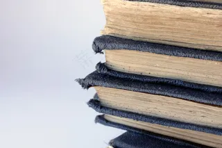 高清一叠书本图片下载