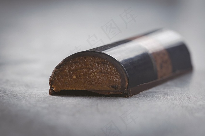 王森巧克力夹心甜点