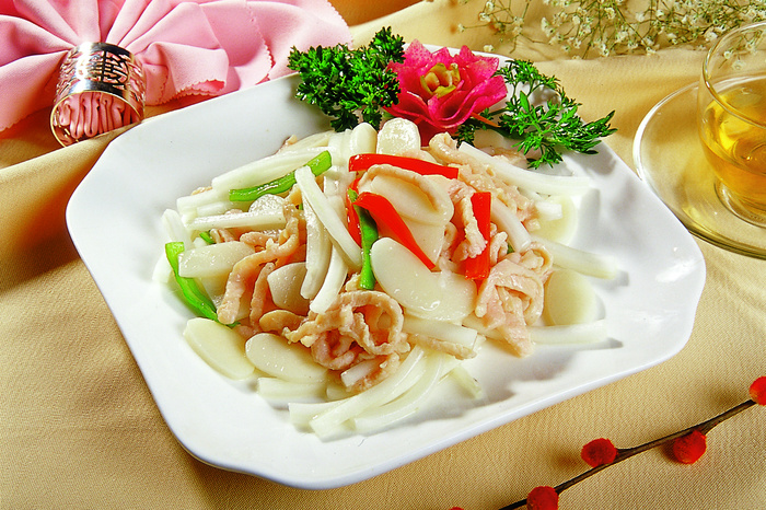 0711c-1243绍菜肉丝炒年糕    18元