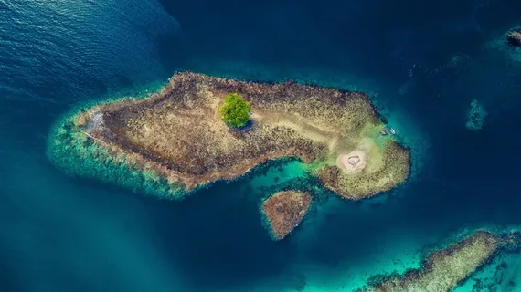 航拍岛屿美景图片 航拍岛屿美景图片