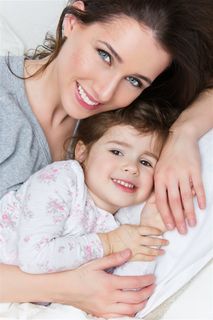 漂亮的国外母女