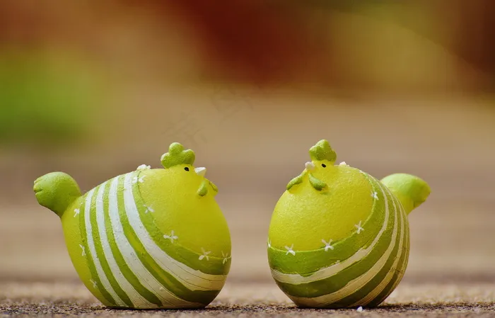 复活节可爱小鸡图片