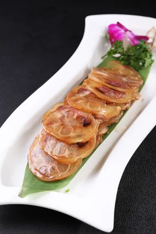 L00250卤水牛蹄膀 (2)