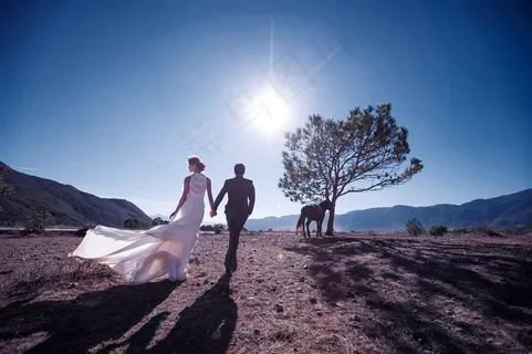 田野山林情侣婚纱外拍高清大图 田野山林情侣婚纱外拍高清大图