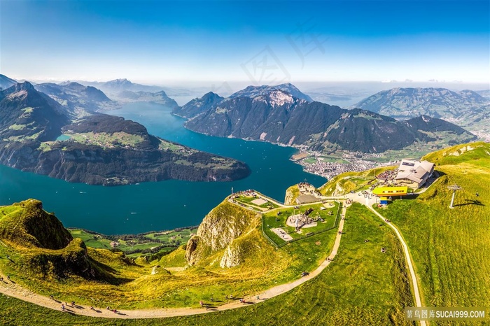 高山云岭风景图片