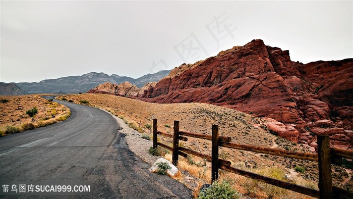 唯美道路山脉风景画