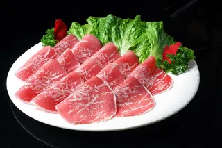 肥牛满天飞雪花肥牛