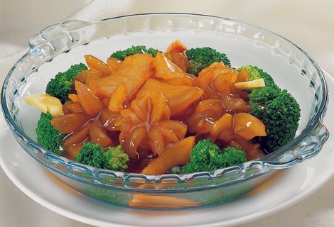 3206鲍汁焖鱼唇鞭花