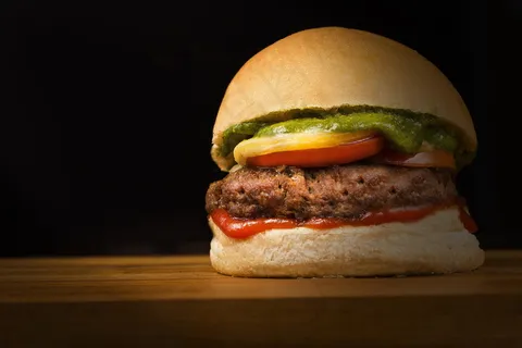 自制牛肉汉堡图片 自制牛肉汉堡图片