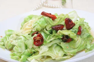 炝炒牛心菜   8元