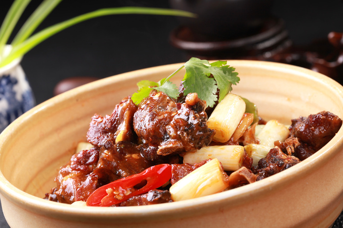 红焖狗肉 (2)