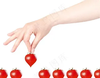 手拿心形番茄高清图片手势图片