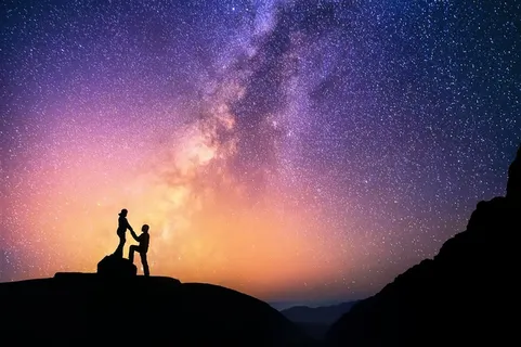 夜色的美丽天空摄影高清图片素材 夜色的美丽天空摄影高清图片素材