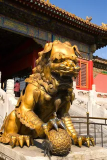 石狮铜狮造型图北京故宫素材