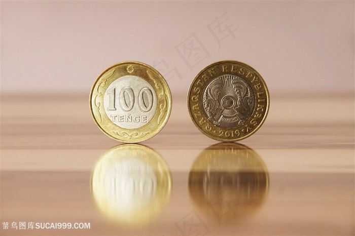 竖起来的硬币图片