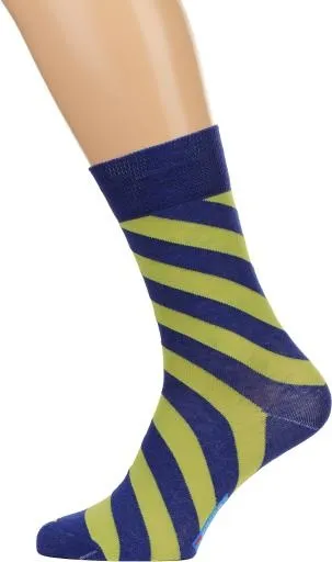 袜子 PNG免抠(821x1384)