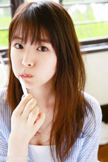 刷牙的日本高清美女唐田えりか图片 刷牙的日本高清美女唐田えりか图片