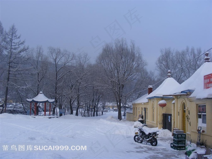 园林建筑冬雪图