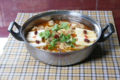 筋头巴脑锅 58 48元