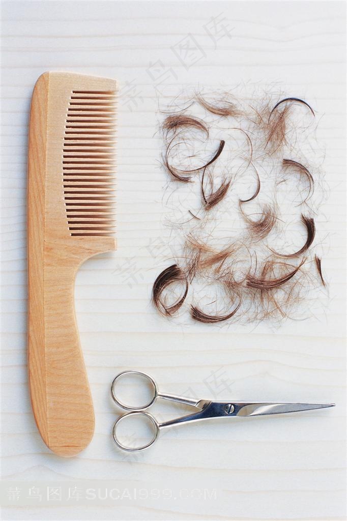 剪子梳子碎发素材