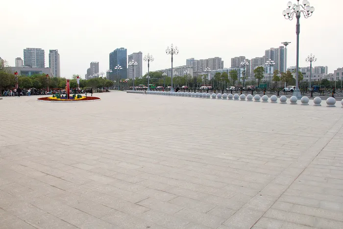 城市广场建筑高楼大厦