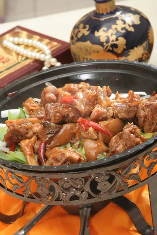 旋转 干锅蹄花26元 (2)