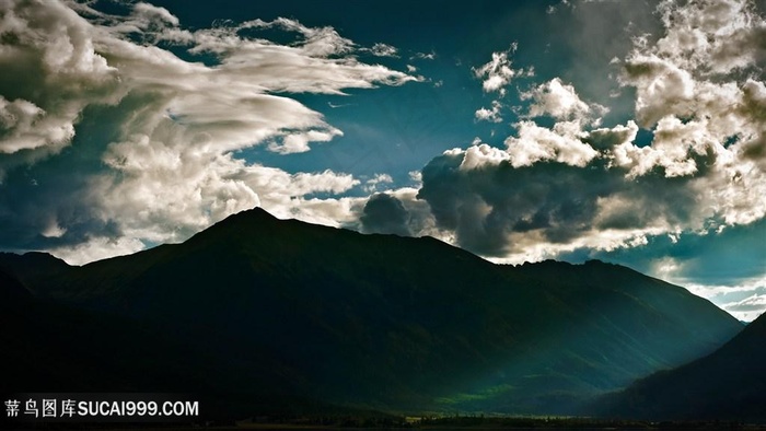 巍峨山脉美景壁纸