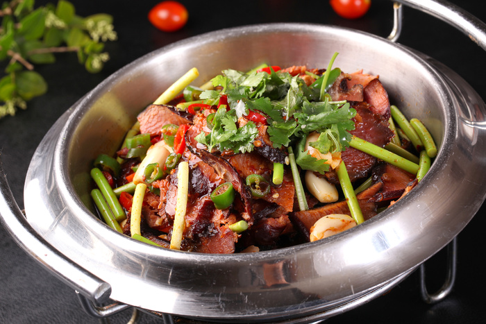 干锅腊牛肉 (1)