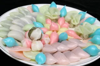 五彩糕点主食
