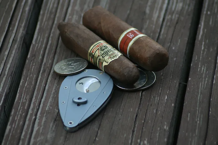 古巴雪茄图片下载