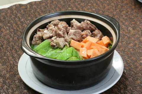 番薯芥菜咸骨煲28