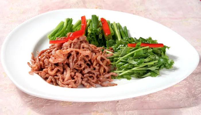 008  葱香爆鸭丝-金港湾