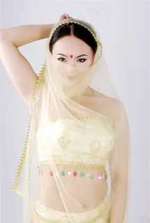 蒙面的印度美女图片