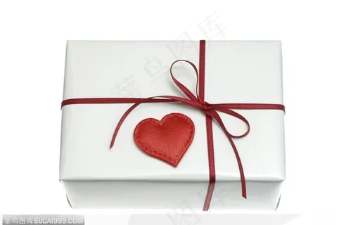 情人节物语-白色盒子上的红心
