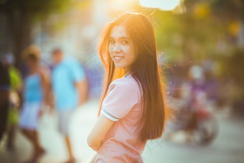 日本开朗少女艺术照