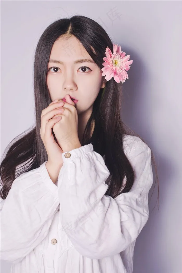 小清新漂亮长发女孩